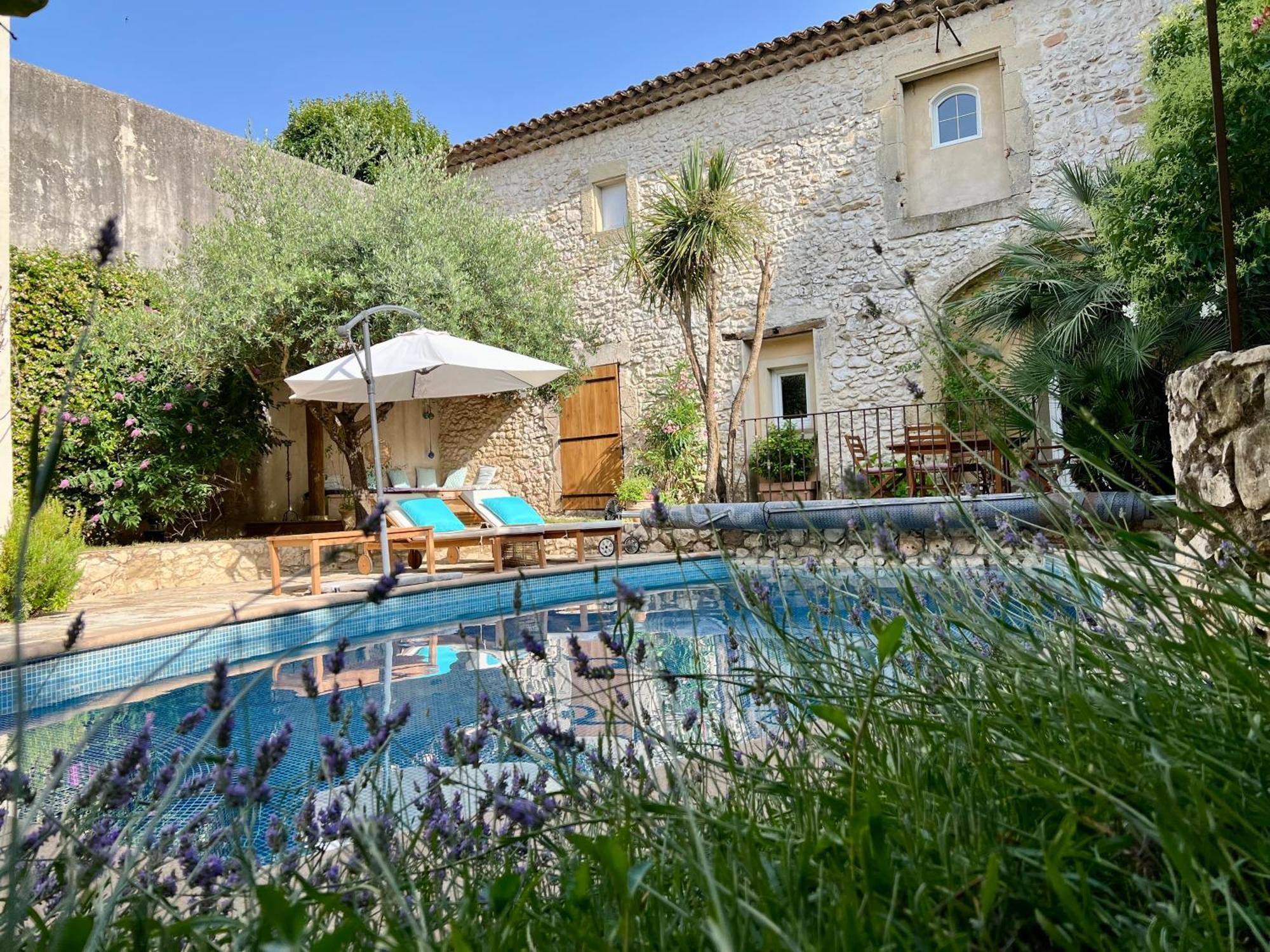Gasthof La Maison Des Autres, Piscine Chauffee, D'hotes Proches Uzes, Nimes, Pont Du Gard